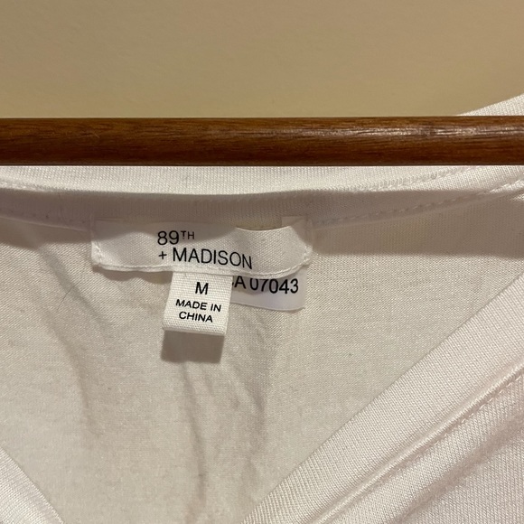 89th + MADISON White Tank Top Shirt with Toe Detail Size Medium - Picture 4 of 5